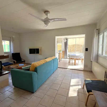 Mistral T3 Pour 4 Personnes Proche De La Capte Apartment *